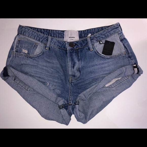 One Teaspoon shorts size 29 - Picture 1 of 4